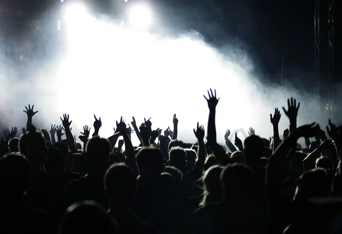 Show Me Crowd Hand Raised